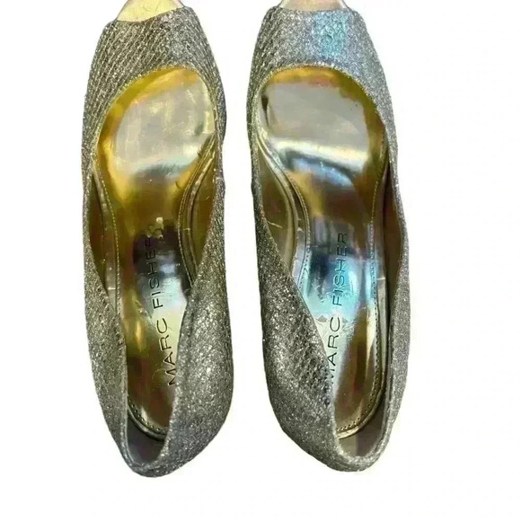 Marc Fisher Women’s Peep Toe Glitter Metallic  Pumps Gold And Silver Size 8.5 - Picture 9 of 12